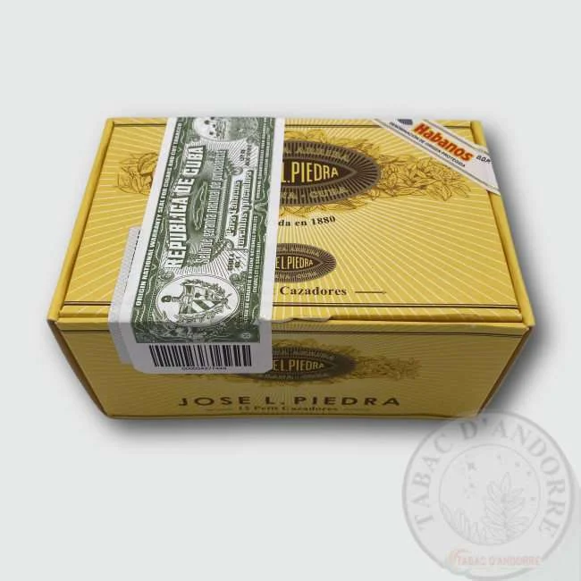 Cigare Jose L. Piedra – Petit Cazadores M/12